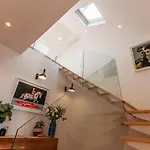 Angelina Vidal Duplex With Terrace